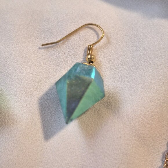 Artisan Handmade Resin Sparkly Aqua Blue Gem Shape Necklace Earring Jewelry Set - Picture 5 of 8